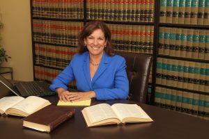 Attorney Lori J. Zellers of Lakeshore Law & Mediation